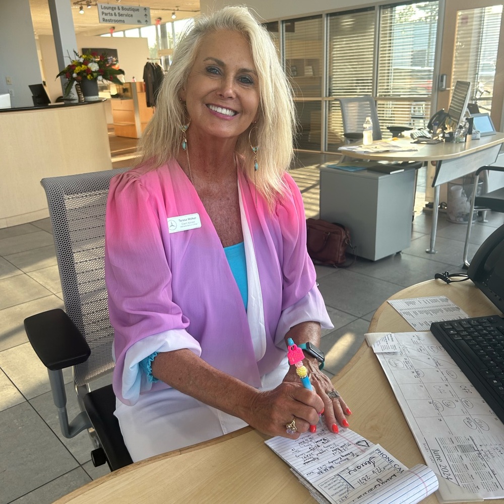 Meet your Posher, Teresa